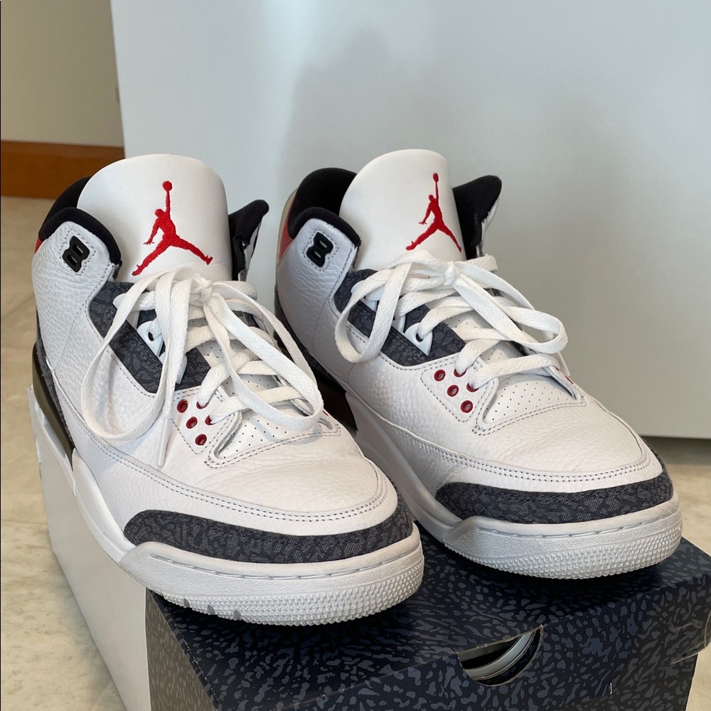 Nike Air Jordan 3 Retro SE mens size 10